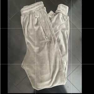 Brand new gray SKIMS velour pants